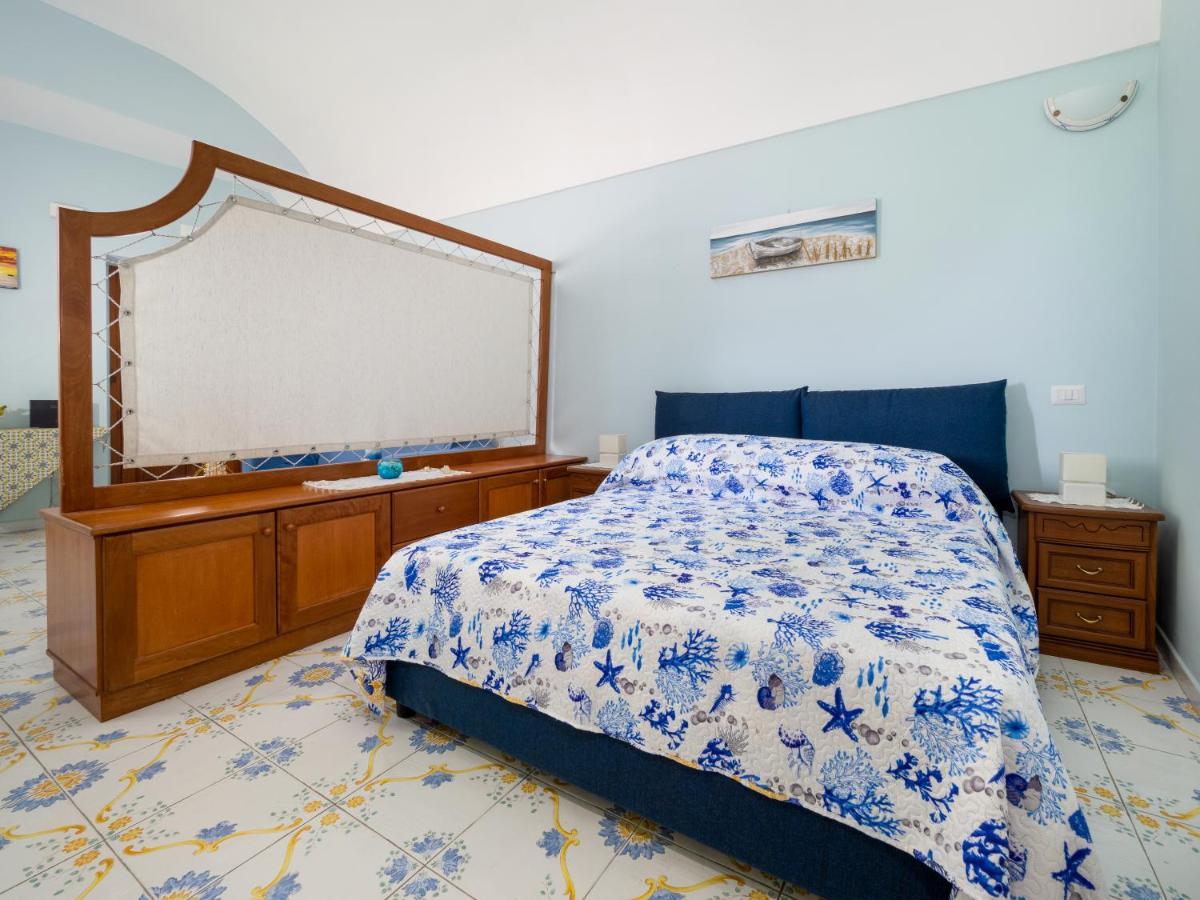 Casa Mariarosa - Seaside Apartment With Balcony ปิอาโนดิซอร์เรนโต ภายนอก รูปภาพ